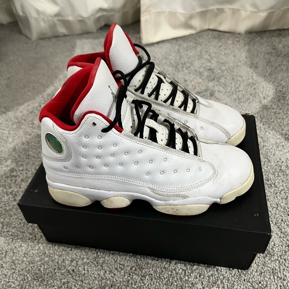 Jordan 13s Retro - Picture 3 of 5